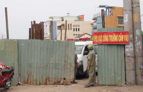 TP.HCM: Phát hiện xác chết lõa thể dưới hố công trình